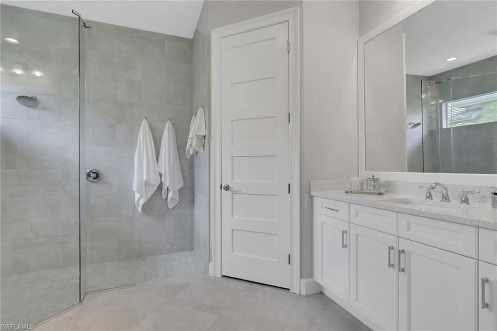 5955 Barthelemy Ave, Naples, FL 34113 Photo