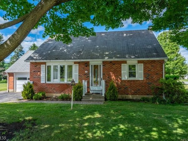 18 Midland Ave, Washington, NJ 07882