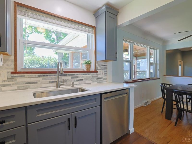 Blue Ash, OH 45242 Photo 13