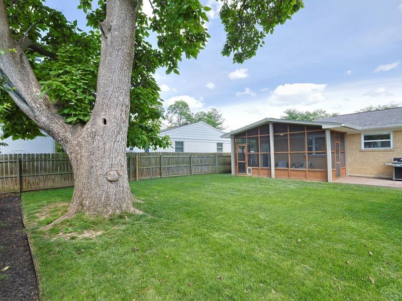 Blue Ash, OH 45242 Photo 37