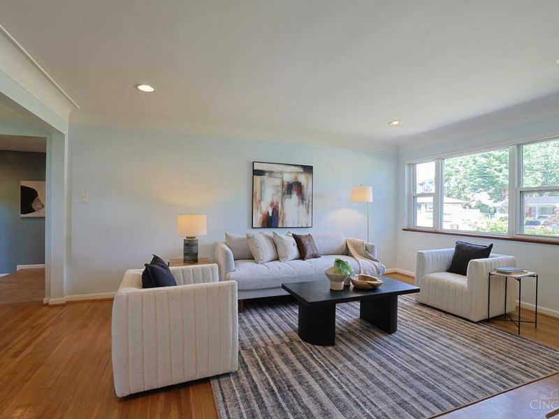 Blue Ash, OH 45242 Photo 6