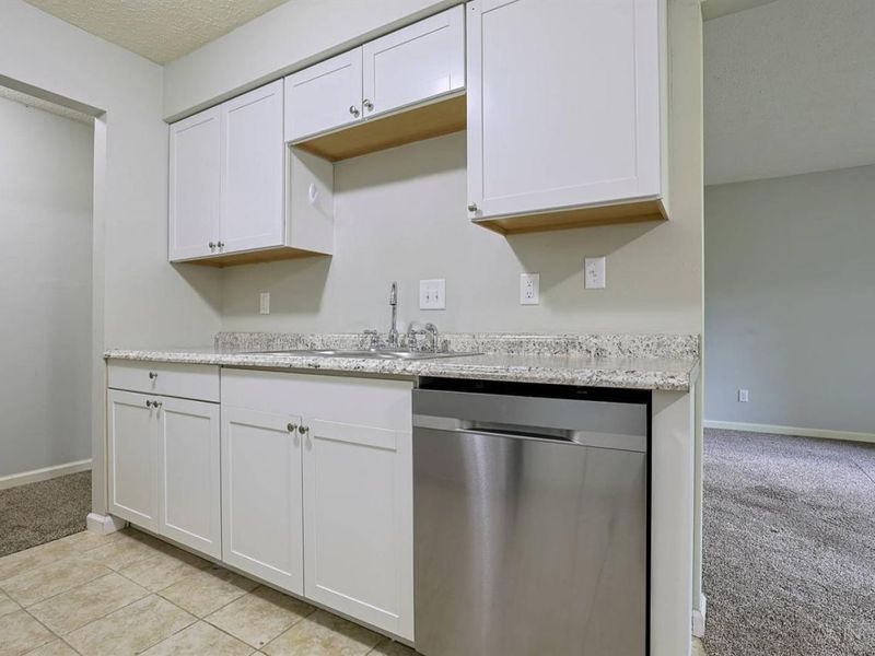 1594 Gelhot Drive, Unit 70, Fairfield, OH 45014 Photo 14