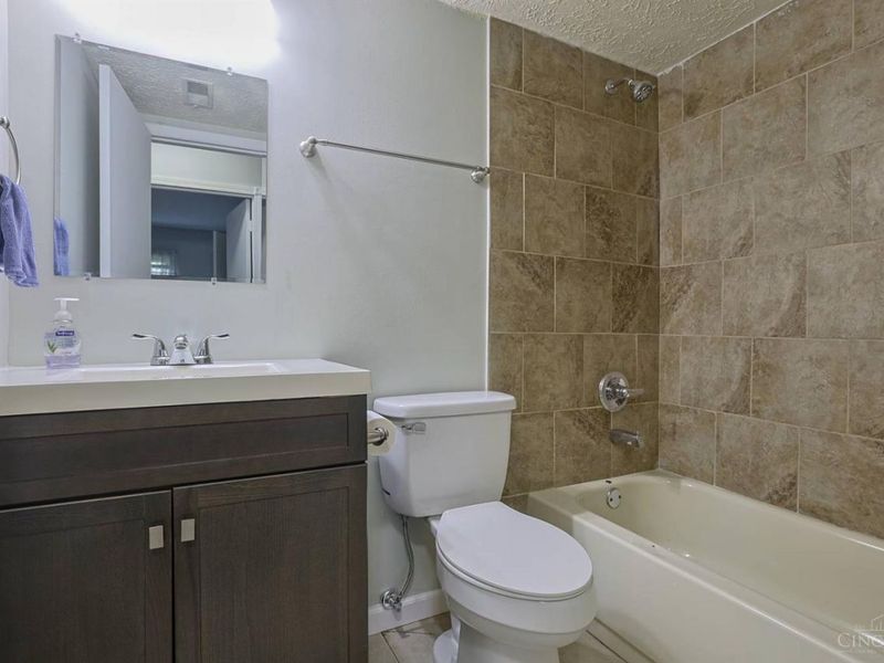 1594 Gelhot Drive, Unit 70, Fairfield, OH 45014 Photo 22