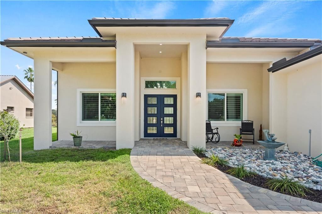 1311 Riverbend Dr, Labelle, FL 33935 Photo