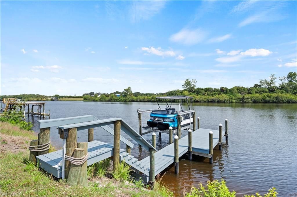 1311 Riverbend Dr, Labelle, FL 33935 Photo