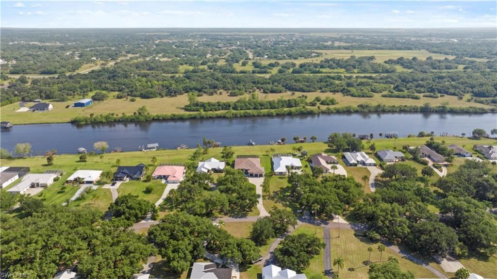 1311 Riverbend Dr, Labelle, FL 33935 Photo