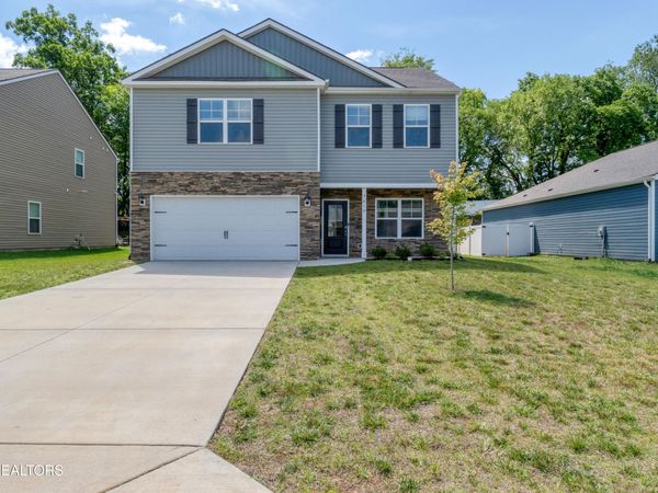 3610 Gregory Drive, Maryville, TN 37804