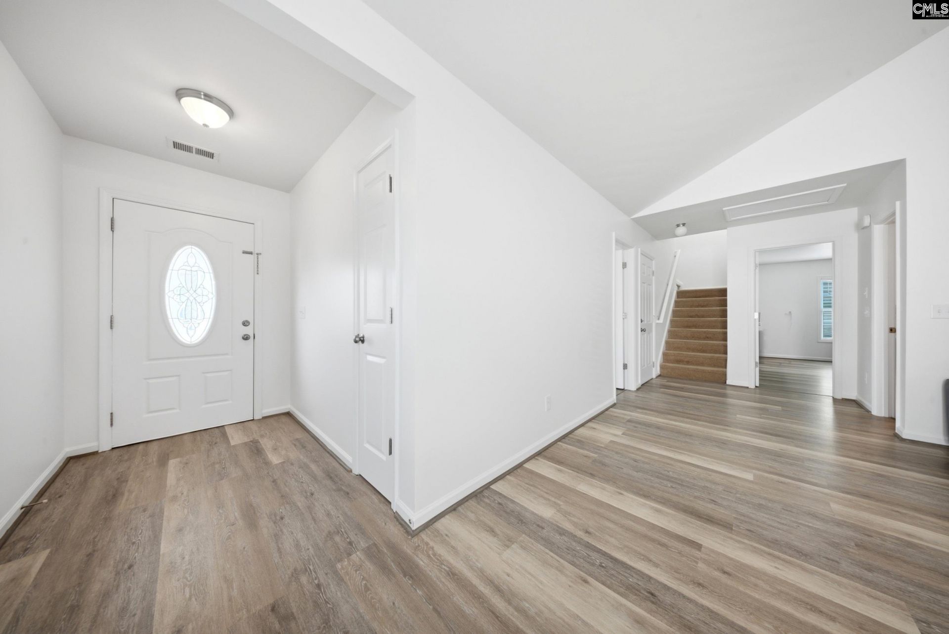 516 Mansfield Lane  Photo 4