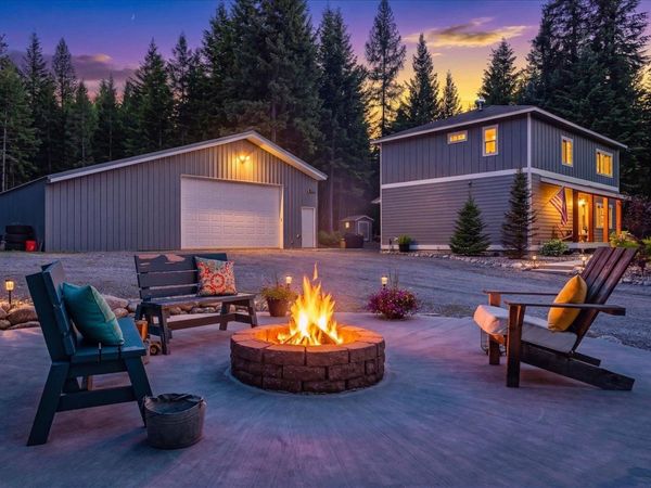 220 Dads Ln, Newport, WA 99156