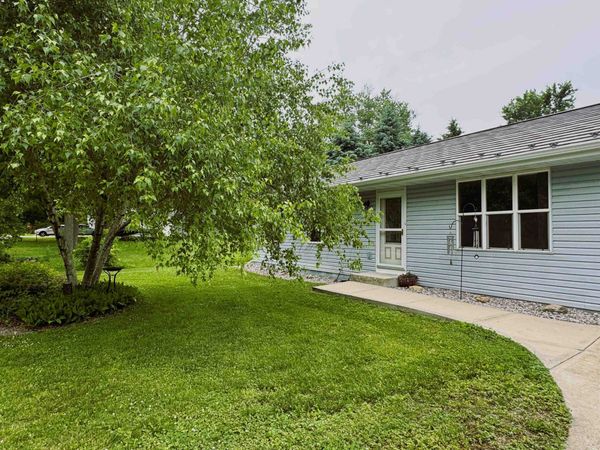 1321 E Road One Road, Edgerton, WI 53534