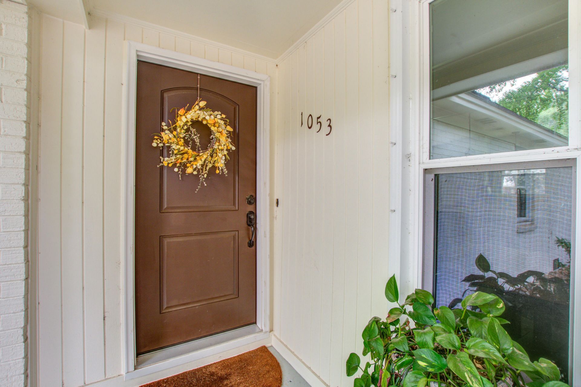 1053 Planters Curve Photo 5