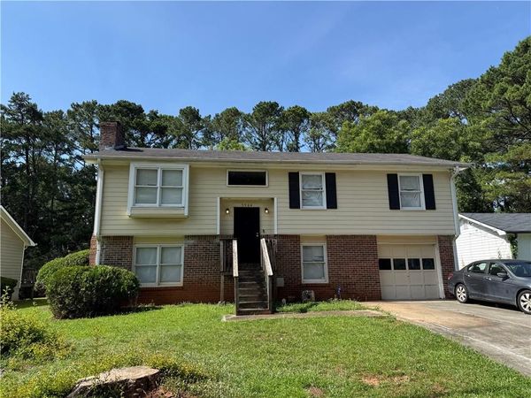 5984 Wellborn Trace, Lithonia, GA 30058