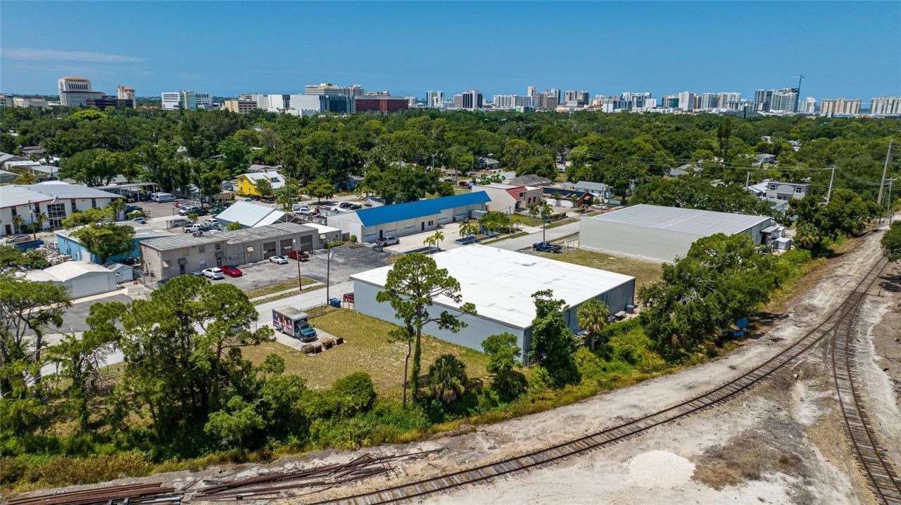 2169 10th Street , Sarasota, FL 34237 Photo