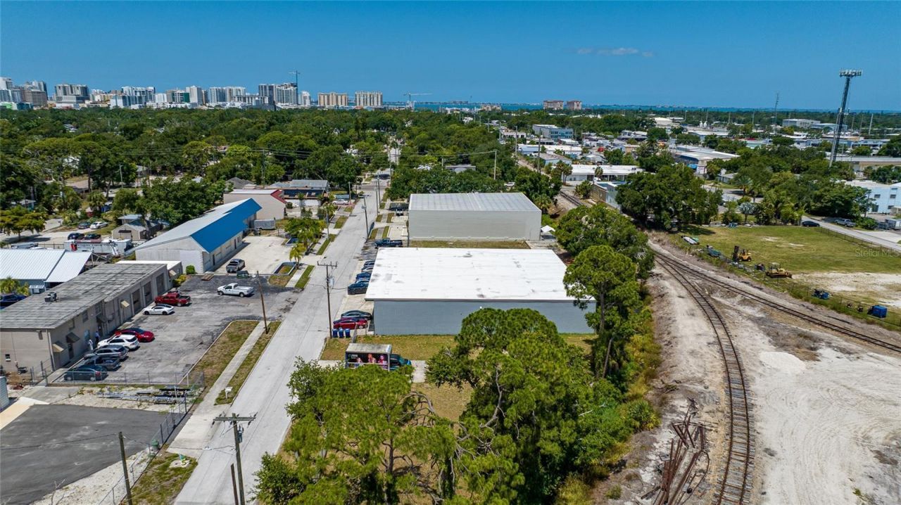 2169 10th Street , Sarasota, FL 34237 Photo