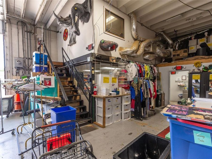 Property Image 32