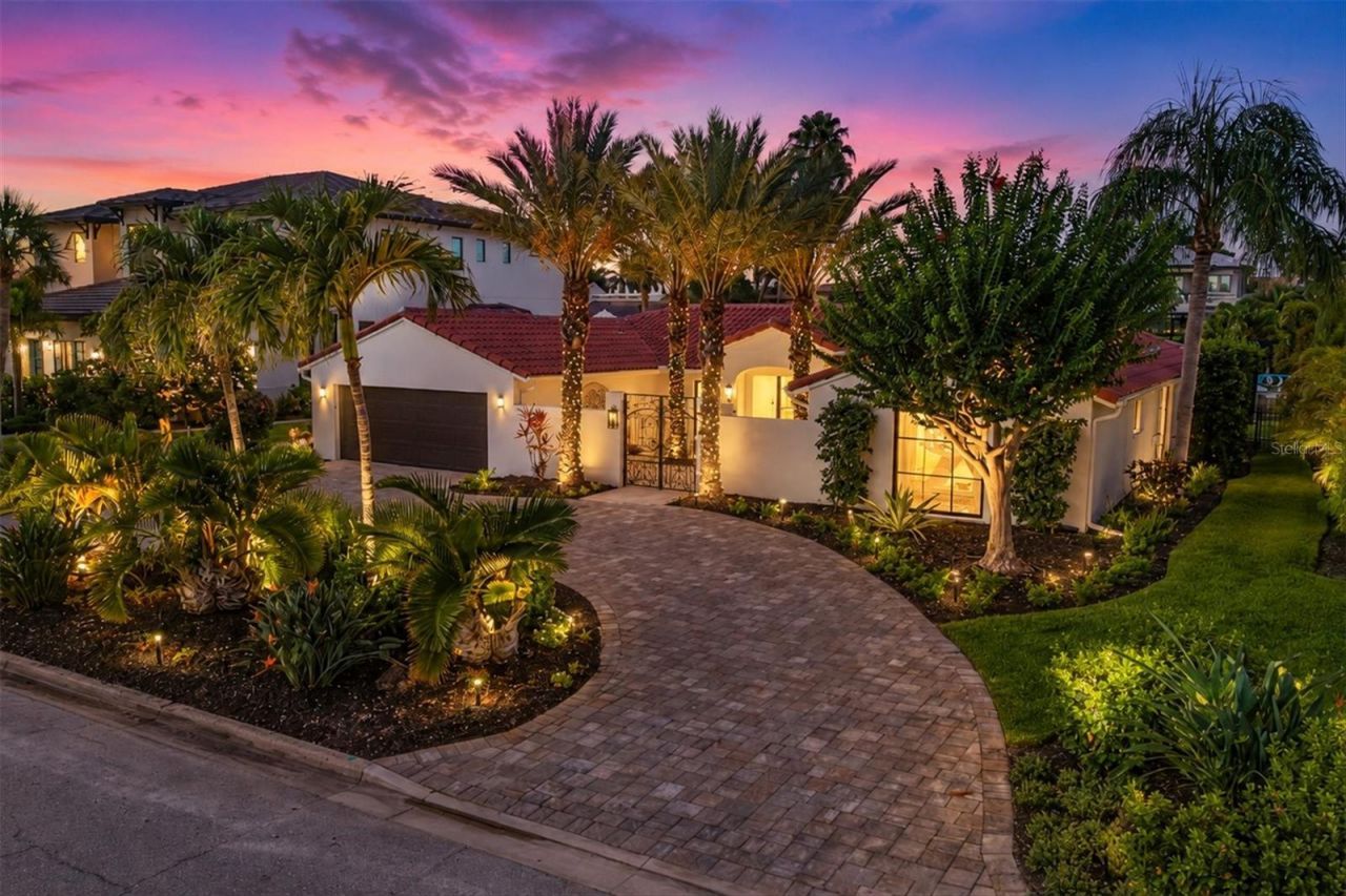 465 E Royal Flamingo Drive, Sarasota, FL 34236 Photo