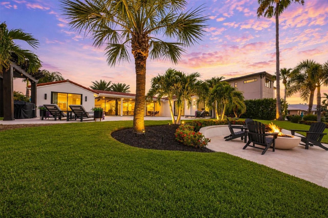 465 E Royal Flamingo Drive, Sarasota, FL 34236 Photo
