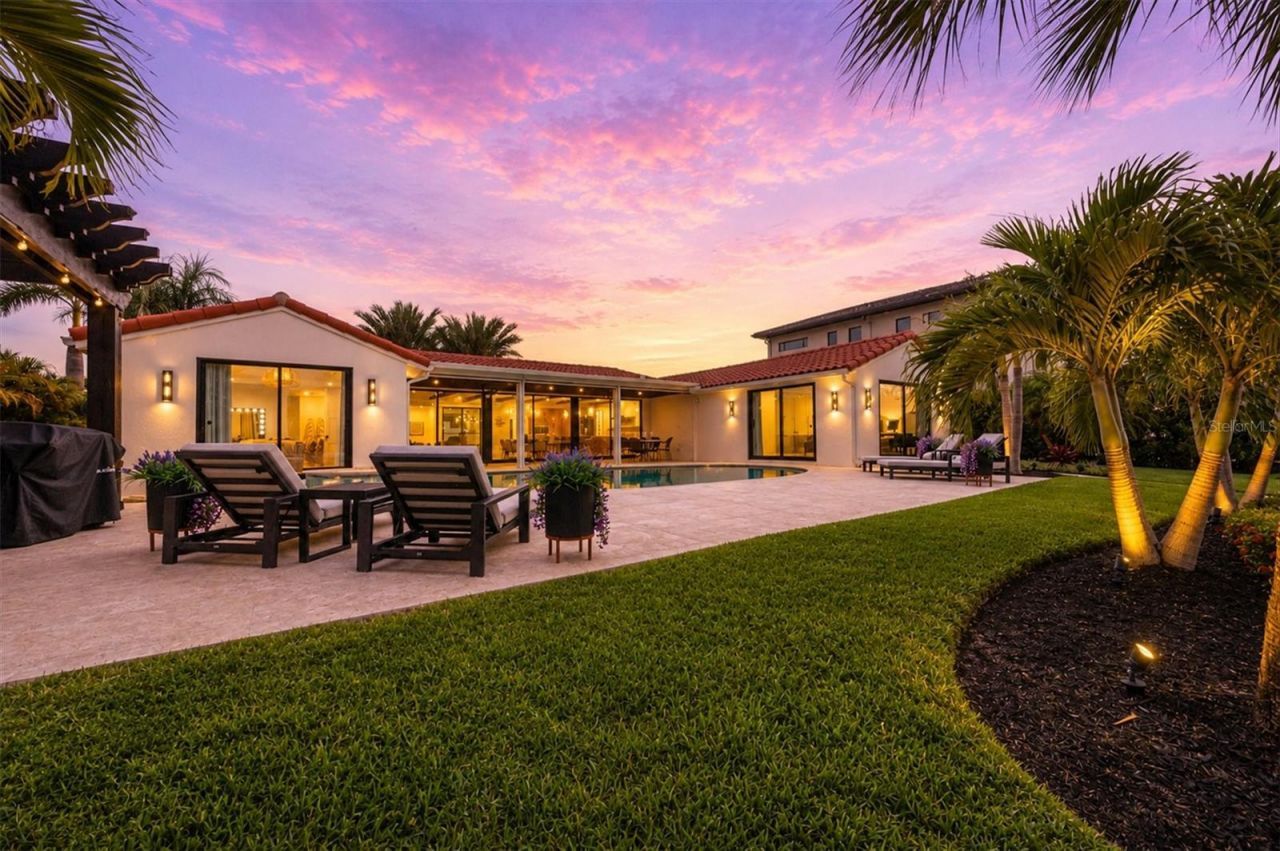 465 E Royal Flamingo Drive, Sarasota, FL 34236 Photo