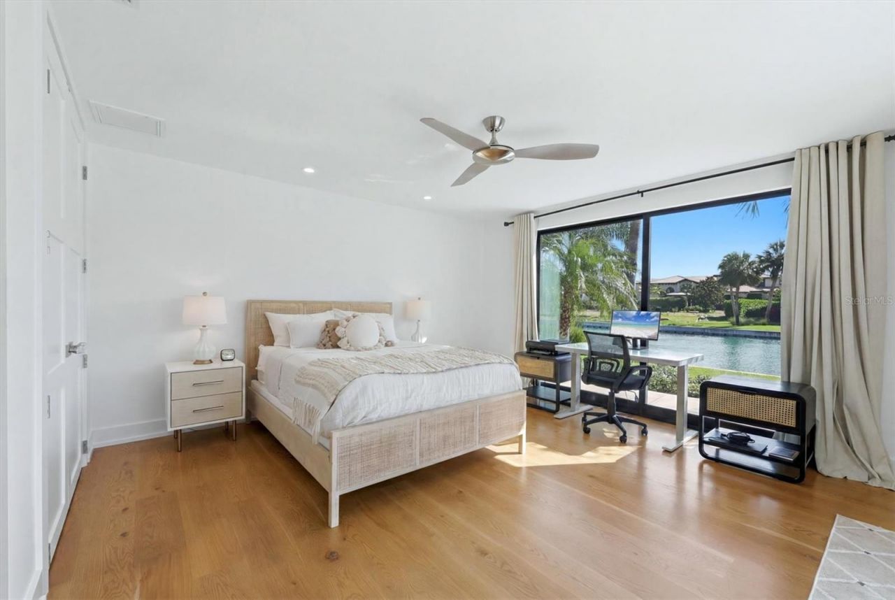 465 E Royal Flamingo Drive, Sarasota, FL 34236 Photo