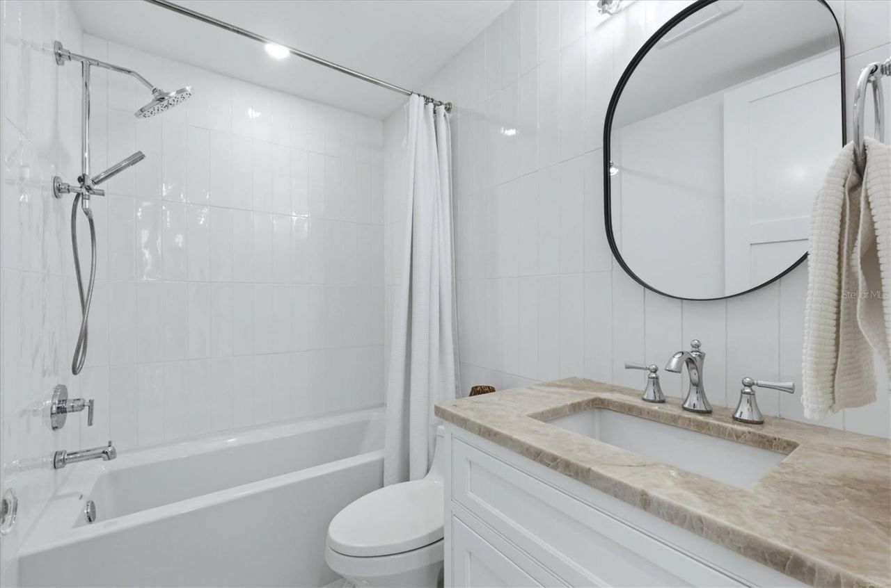 465 E Royal Flamingo Drive, Sarasota, FL 34236 Photo