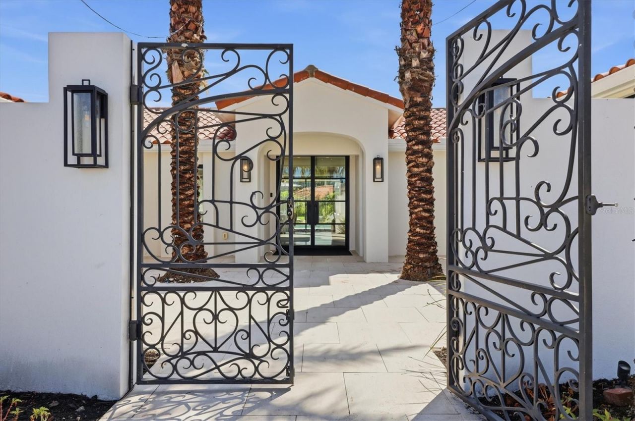 465 E Royal Flamingo Drive, Sarasota, FL 34236 Photo