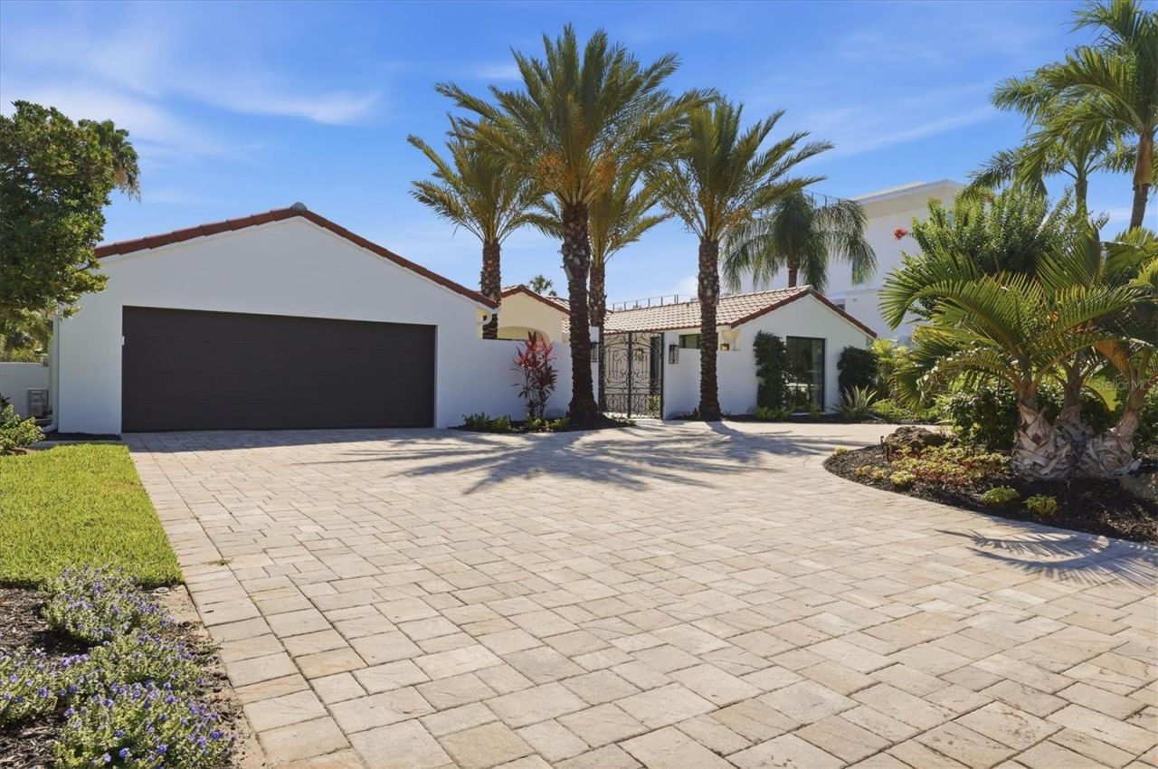 465 E Royal Flamingo Drive, Sarasota, FL 34236 Photo