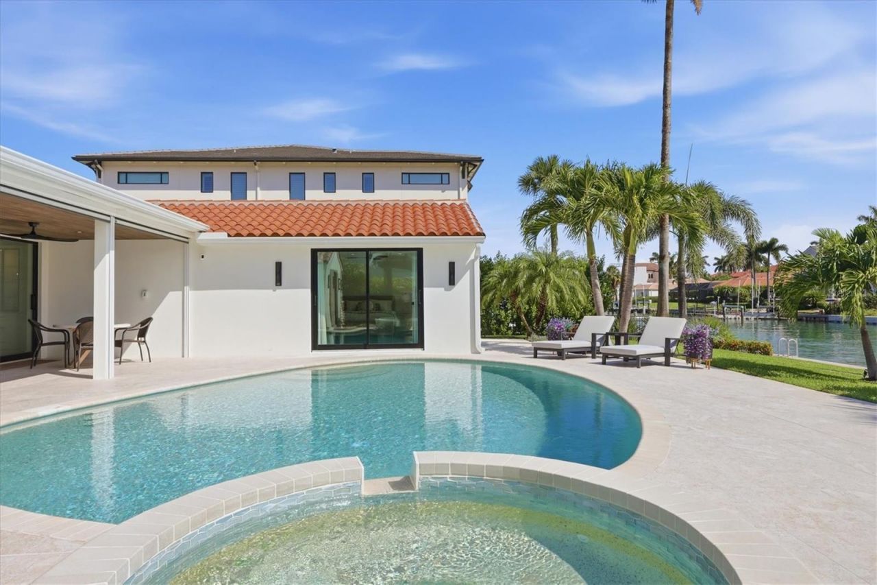 465 E Royal Flamingo Drive, Sarasota, FL 34236 Photo