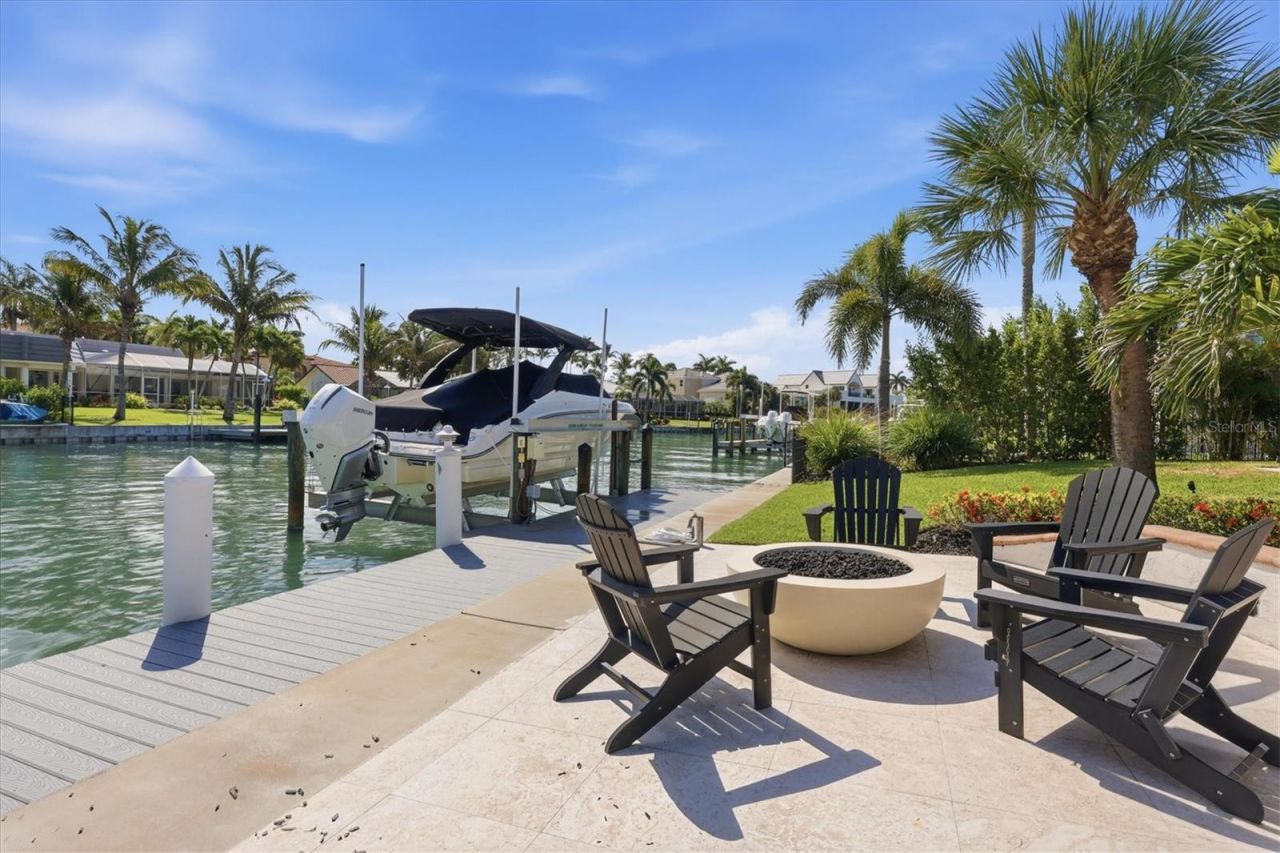 465 E Royal Flamingo Drive, Sarasota, FL 34236 Photo