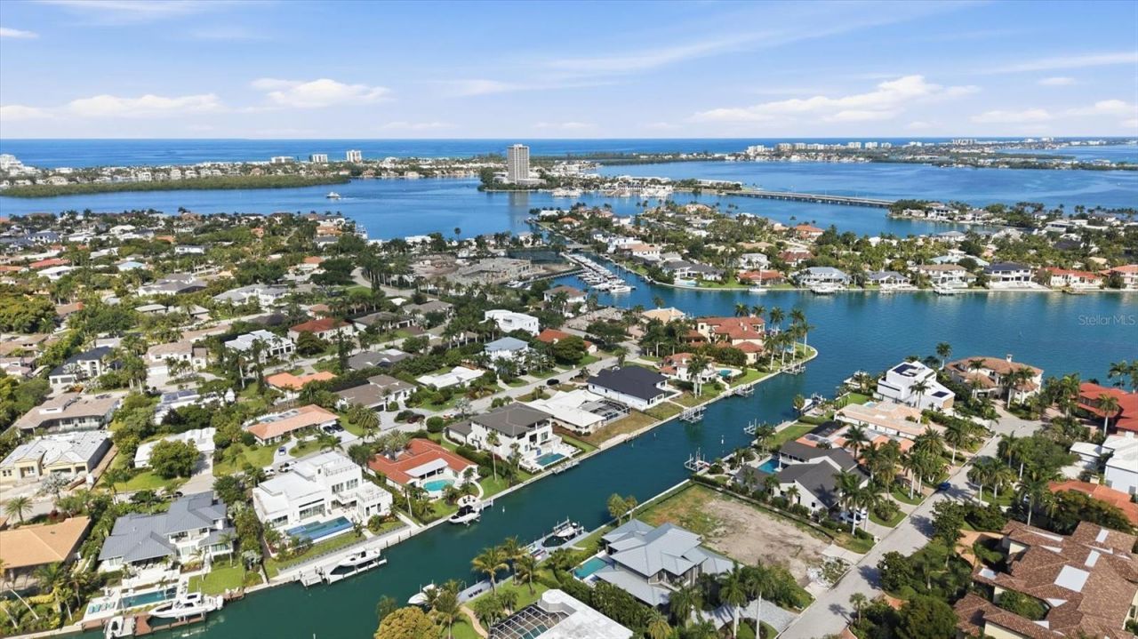 465 E Royal Flamingo Drive, Sarasota, FL 34236 Photo