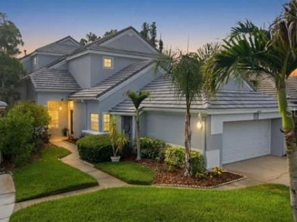 4415 AVENUE CANNES , LUTZ, FL 33558