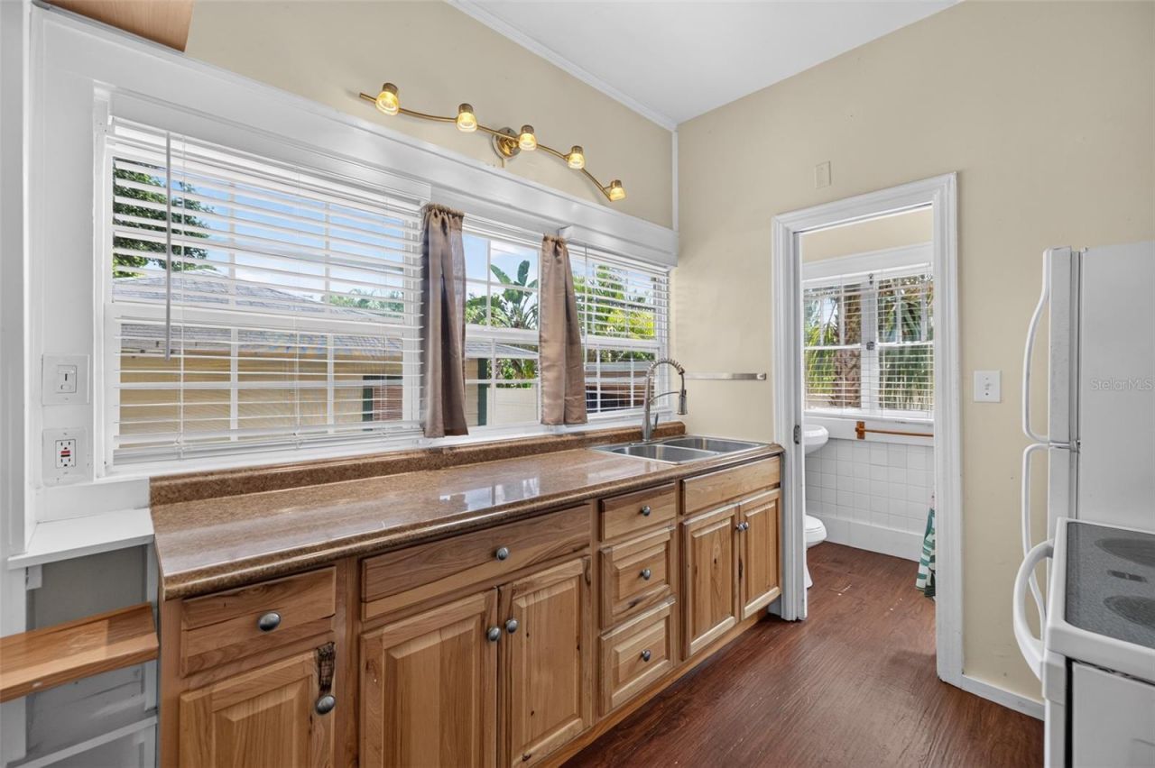 2800 2nd Avenue N, Saint Petersburg, FL 33713 Photo
