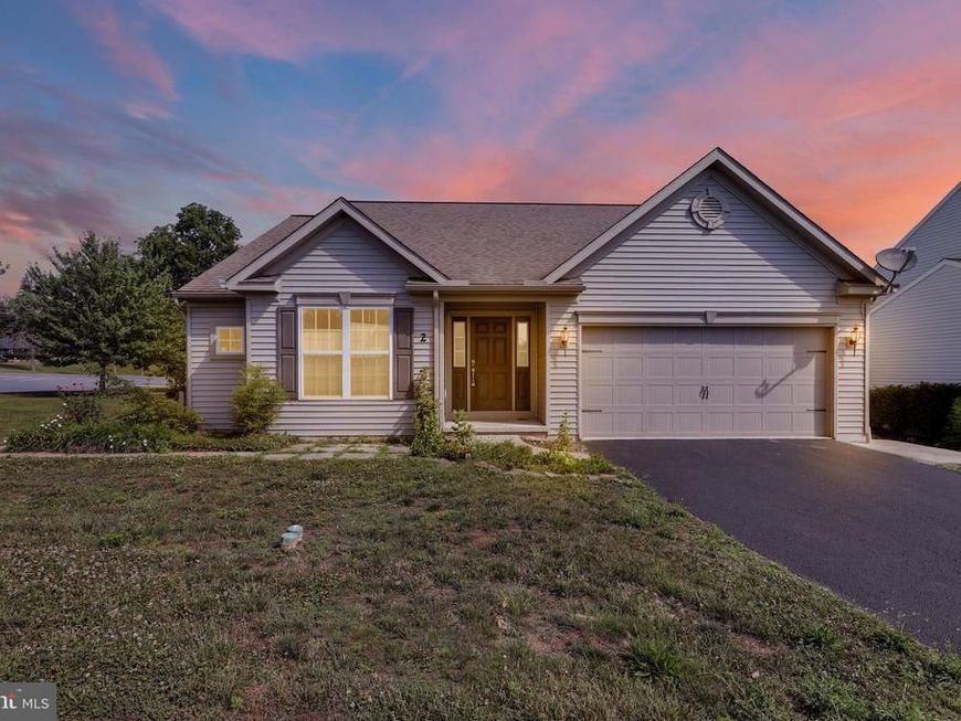2 Rollingview Lane, Denver, PA 17517 Main Photo