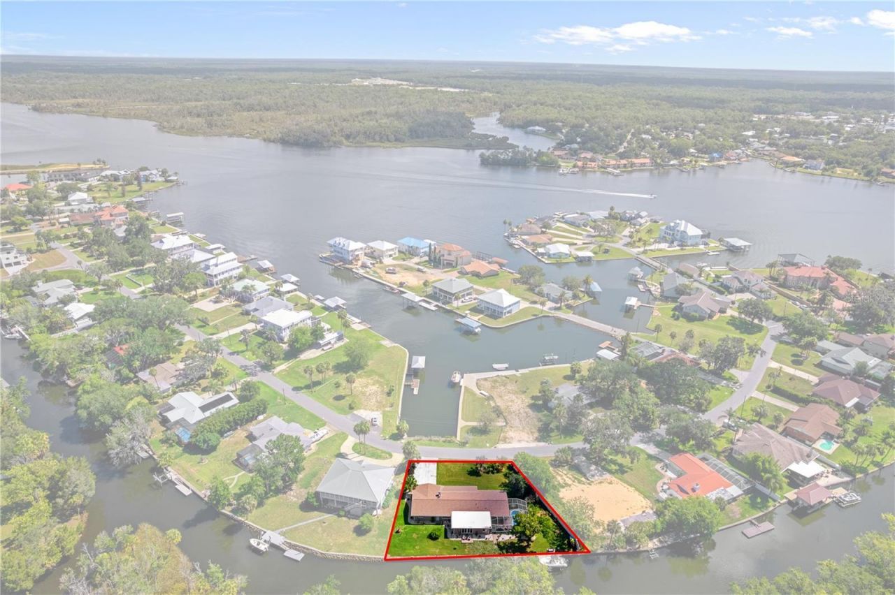 2160 N Watersedge Drive, Crystal River, FL 34429 Photo