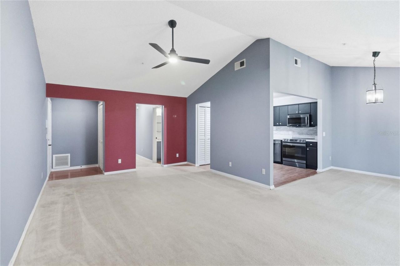 5278 Whitstable Way , Unit 5, Orlando, FL 32812 Photo