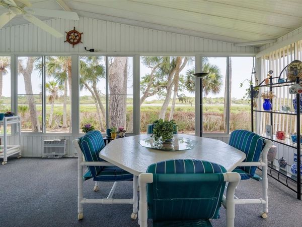735 NAVIGATORS WAY, EDGEWATER, FL 32141