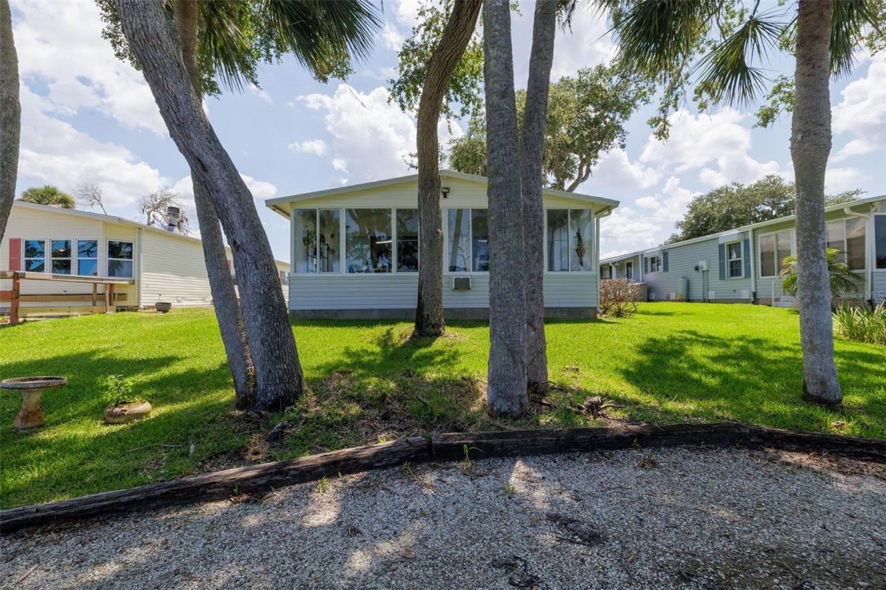 735 Navigators Way , Edgewater, FL 32141 Photo