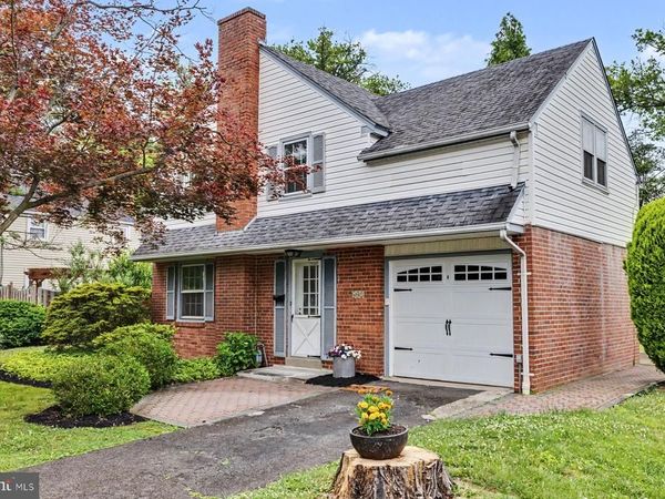602 MEADOW LANE, ORELAND, PA 19075