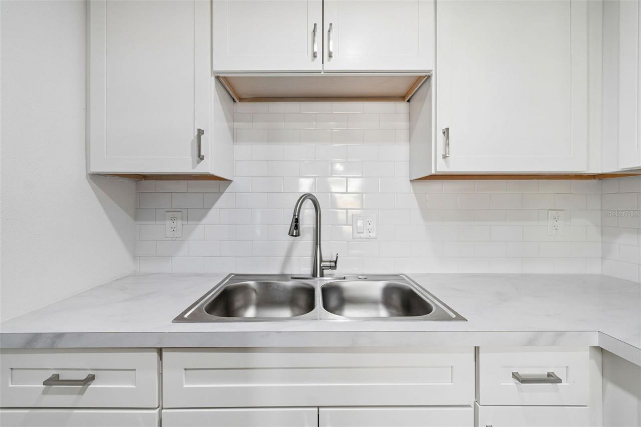 8101 11th Street N, Unit 125, Saint Petersburg, FL 33702 Photo