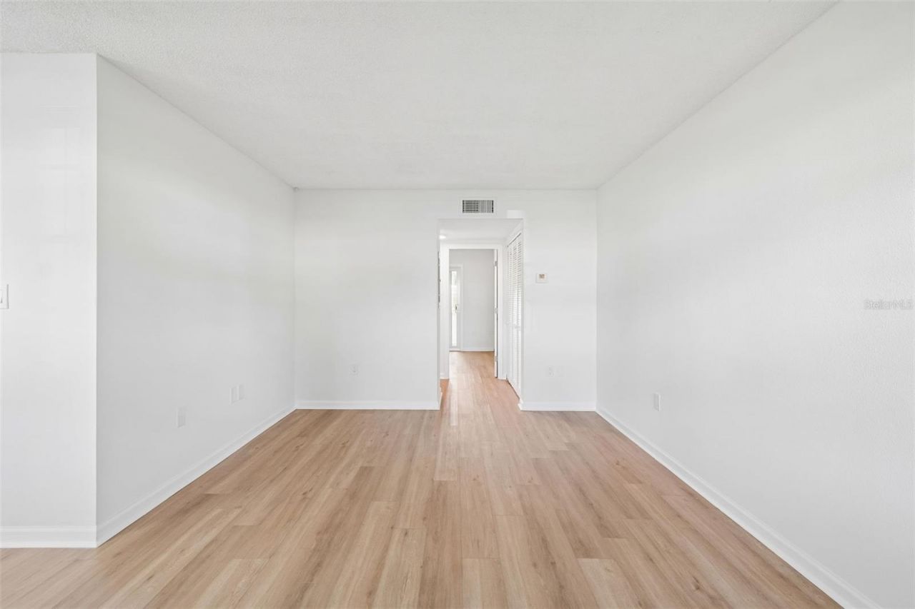 8101 11th Street N, Unit 125, Saint Petersburg, FL 33702 Photo