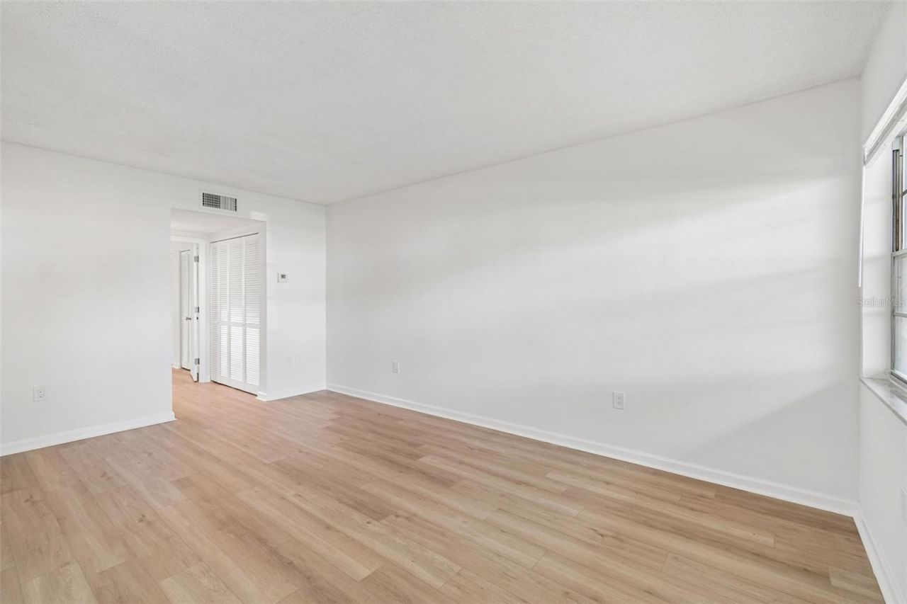 8101 11th Street N, Unit 125, Saint Petersburg, FL 33702 Photo
