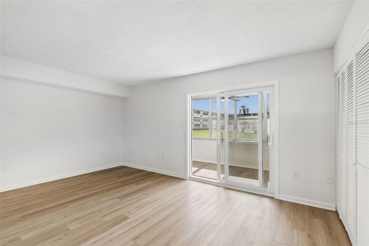 8101 11th Street N, Unit 125, Saint Petersburg, FL 33702 Photo
