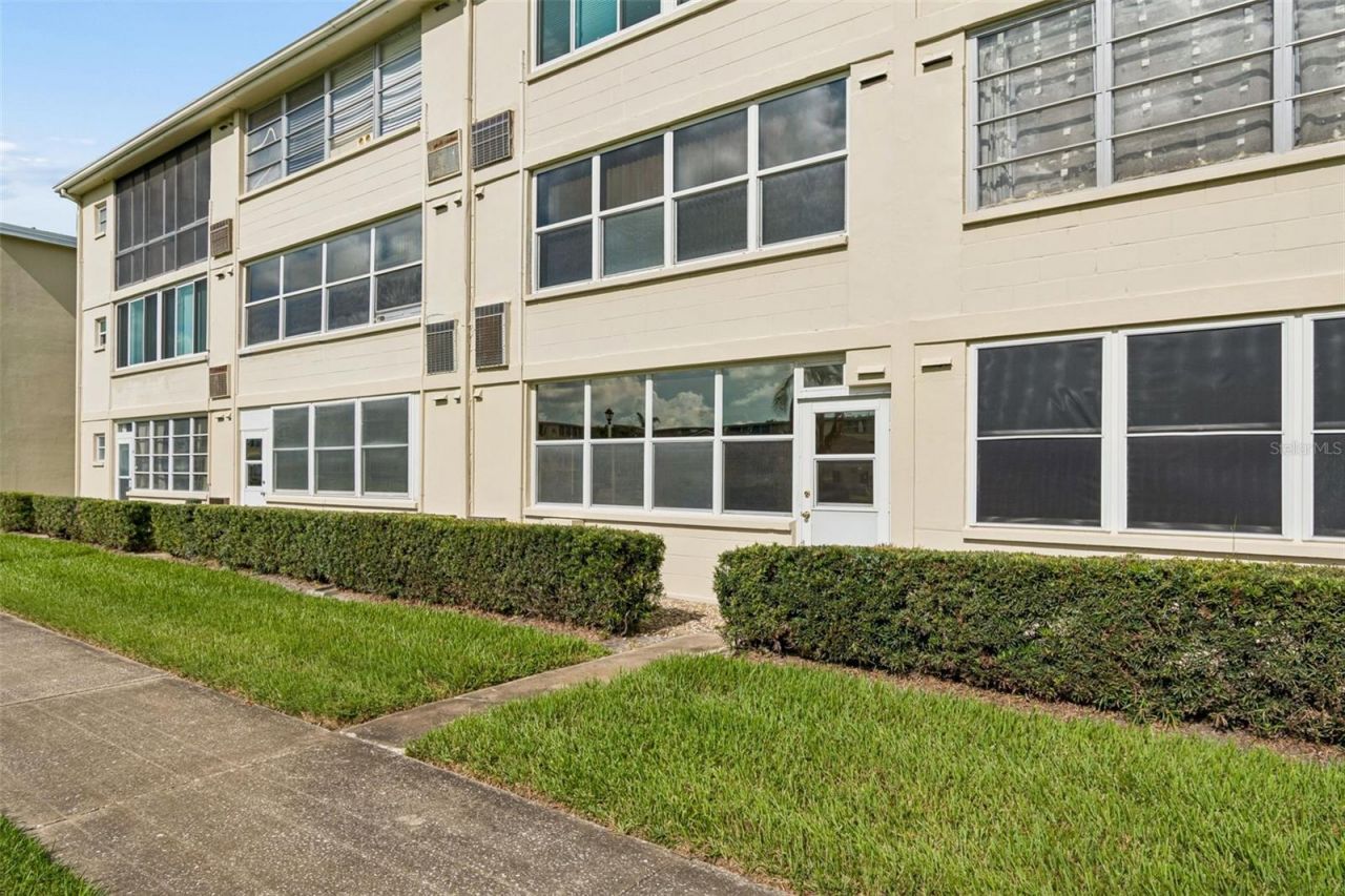 8101 11th Street N, Unit 125, Saint Petersburg, FL 33702 Photo