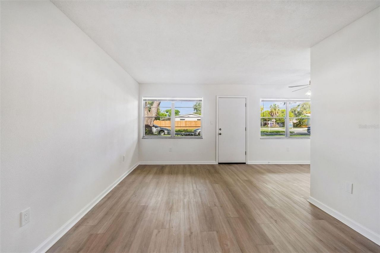 8101 11th Street N, Unit 125, Saint Petersburg, FL 33702 Photo