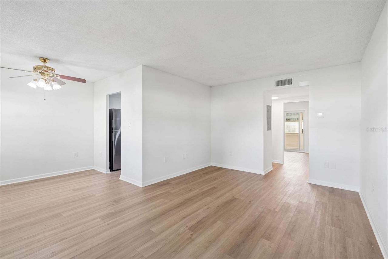 8101 11th Street N, Unit 125, Saint Petersburg, FL 33702 Photo