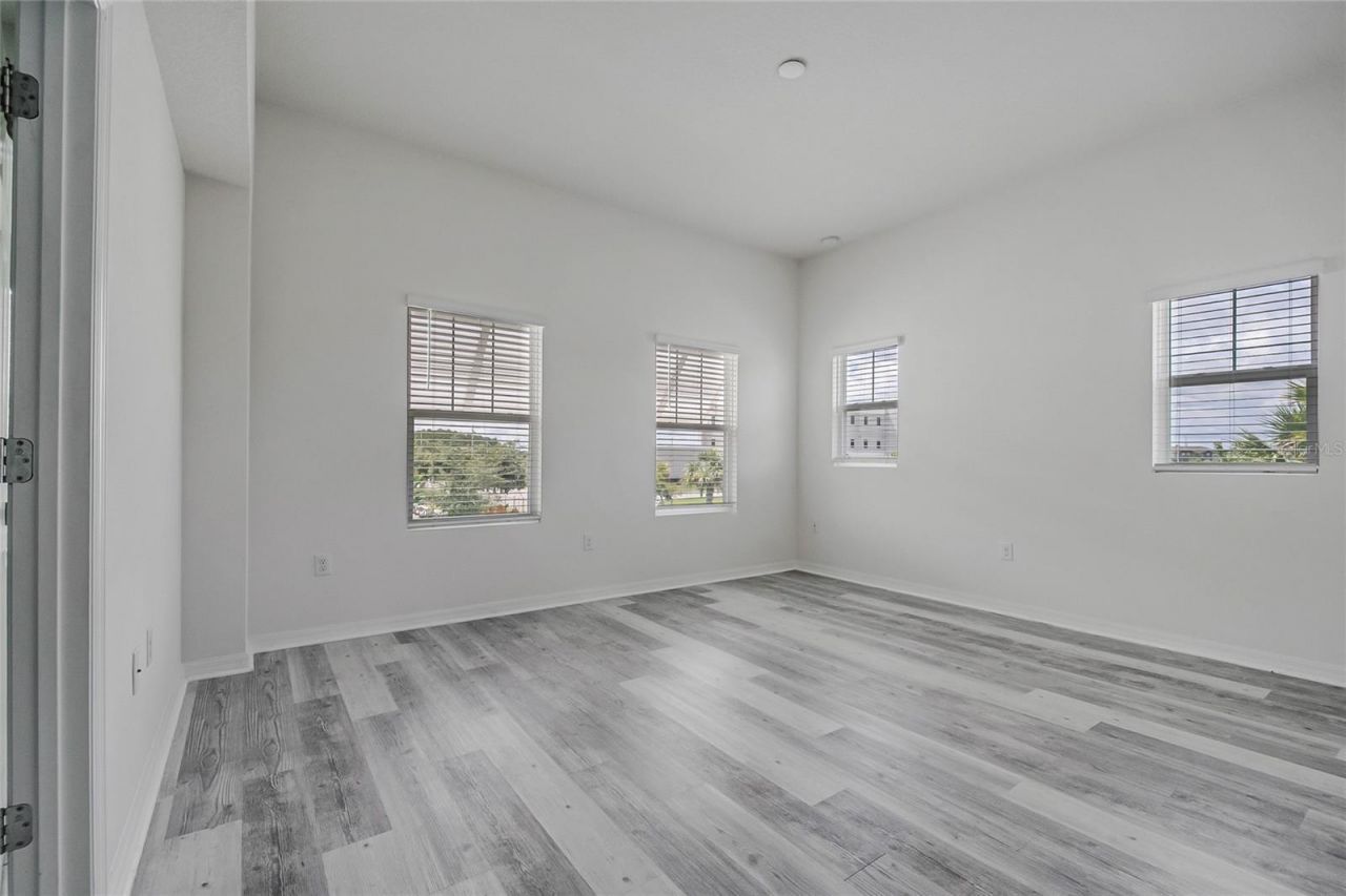 9586 Poplar Ridge Avenue , Orlando, FL 32832 Photo