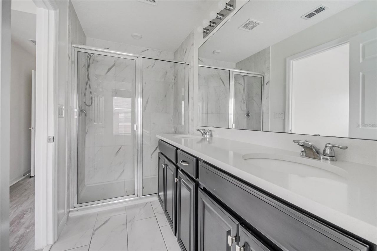 9586 Poplar Ridge Avenue , Orlando, FL 32832 Photo