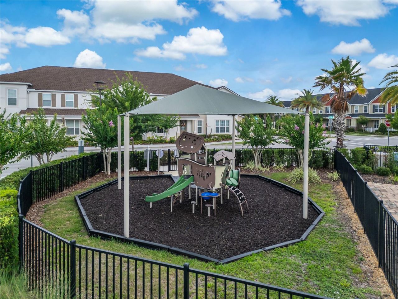 9586 Poplar Ridge Avenue , Orlando, FL 32832 Photo