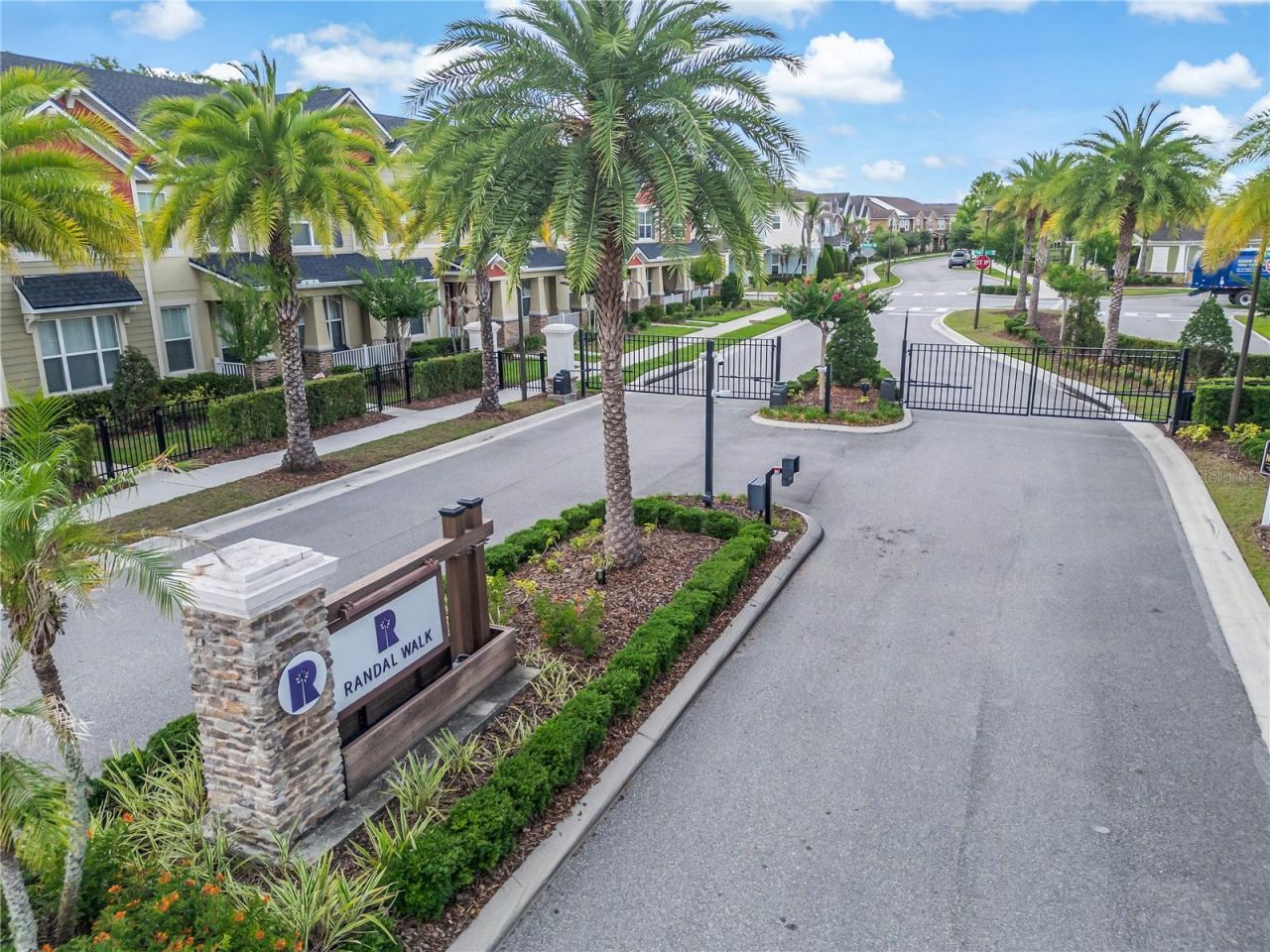 9586 Poplar Ridge Avenue , Orlando, FL 32832 Photo