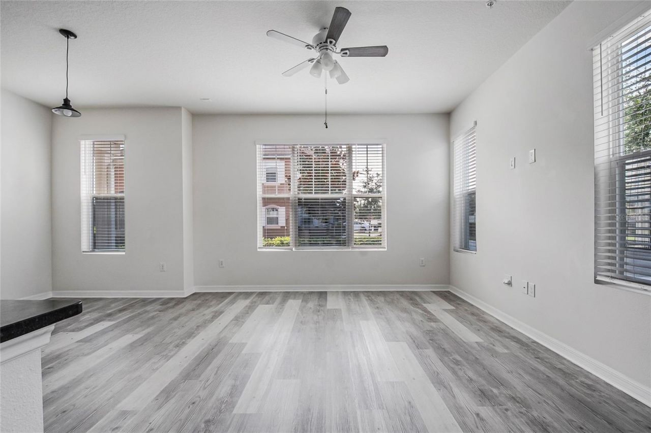 9586 Poplar Ridge Avenue , Orlando, FL 32832 Photo