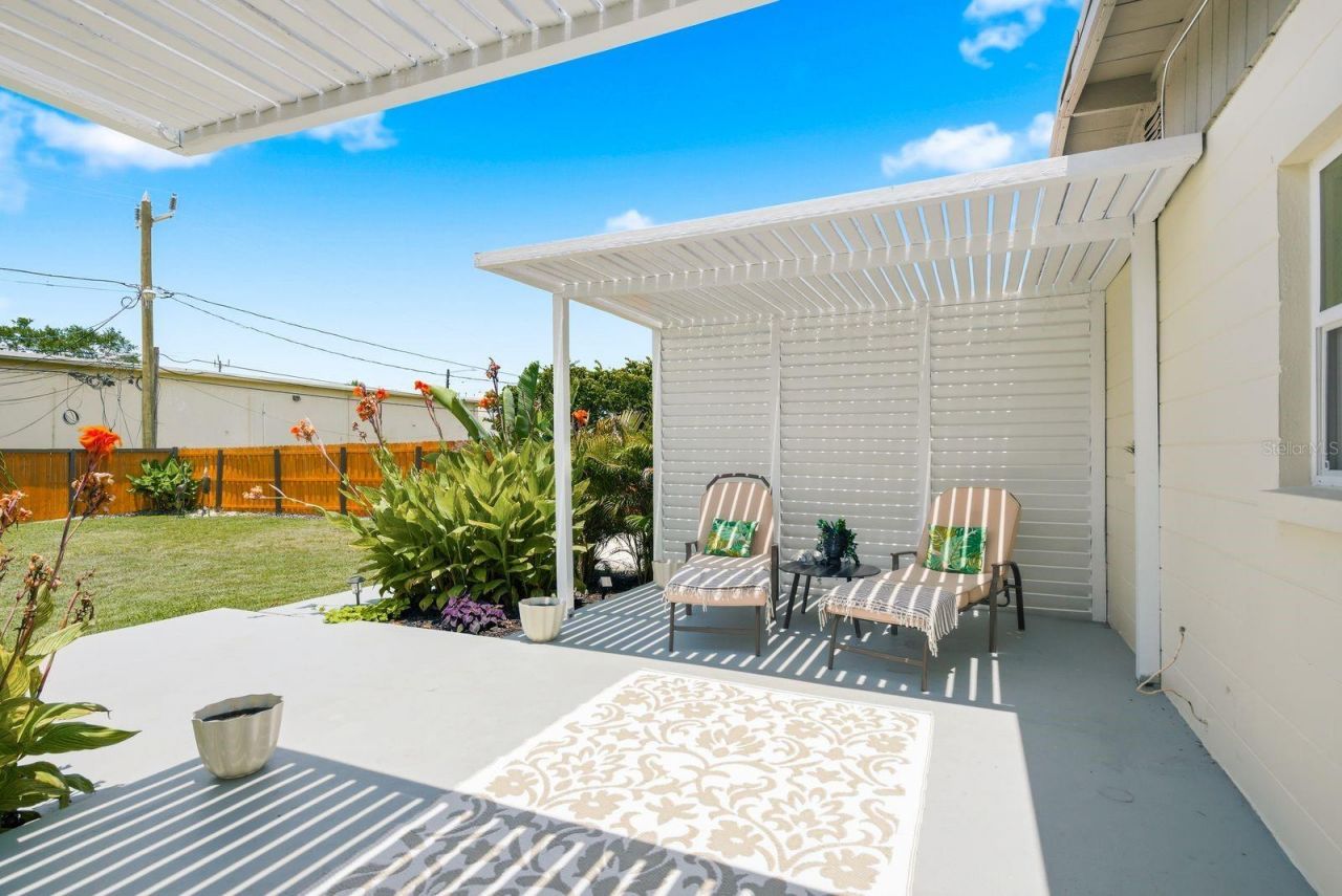 1111 61st Avenue N, Saint Petersburg, FL 33703 Photo